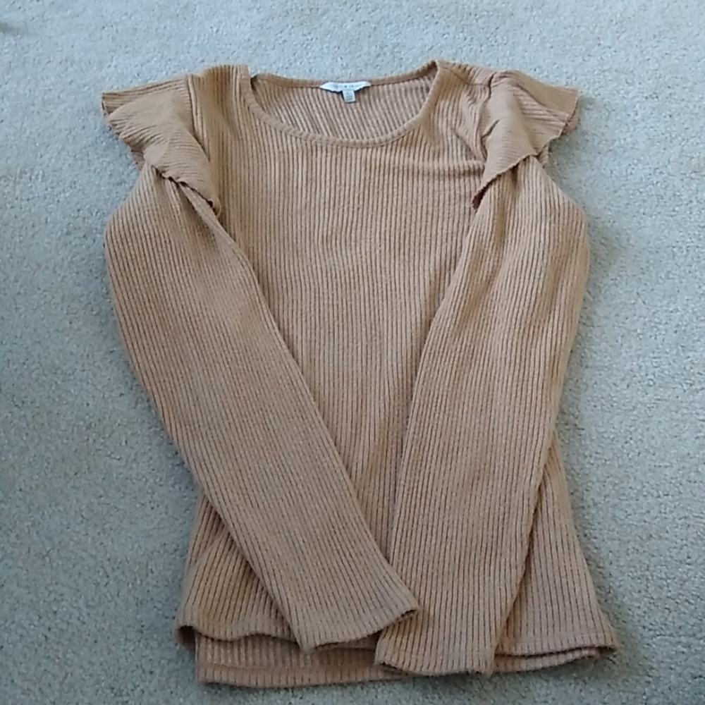Sweater, camel color with ruffles at shoulders